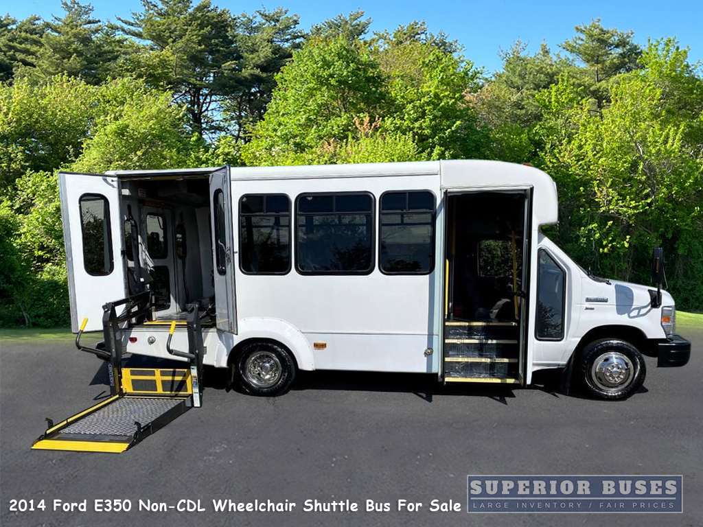 wheelchair shuttle bus